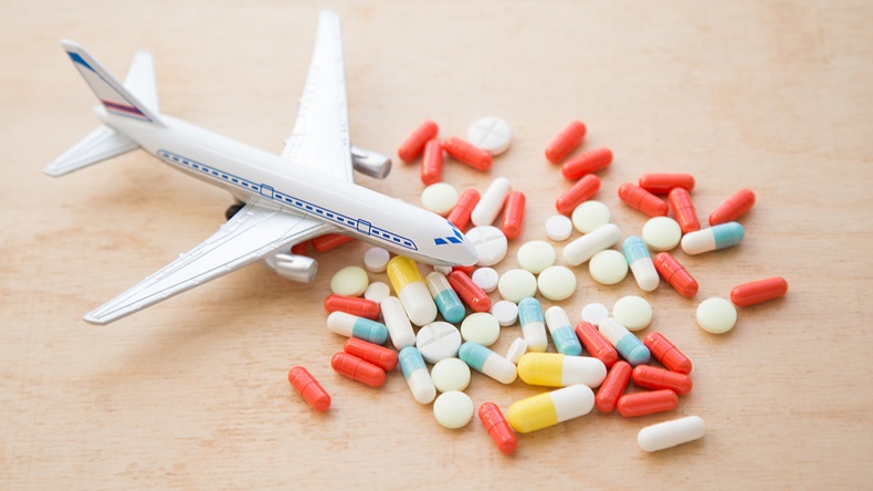 Model_Airplane_Pills