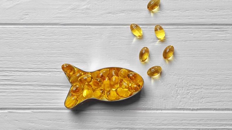 Fish oil with capsules