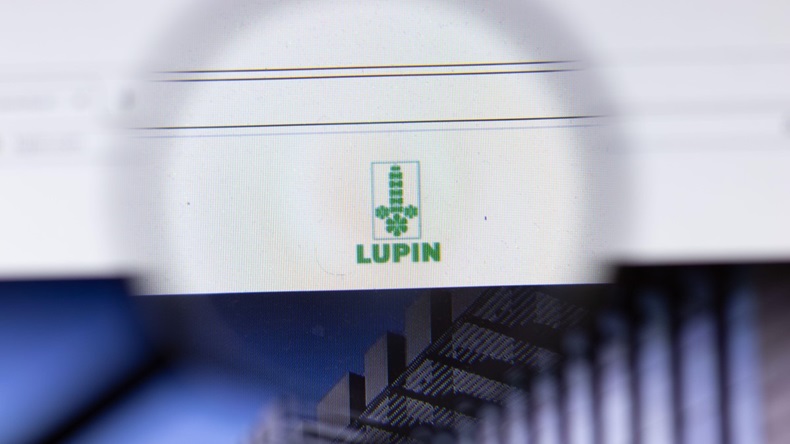 Lupin logo magnifying glass