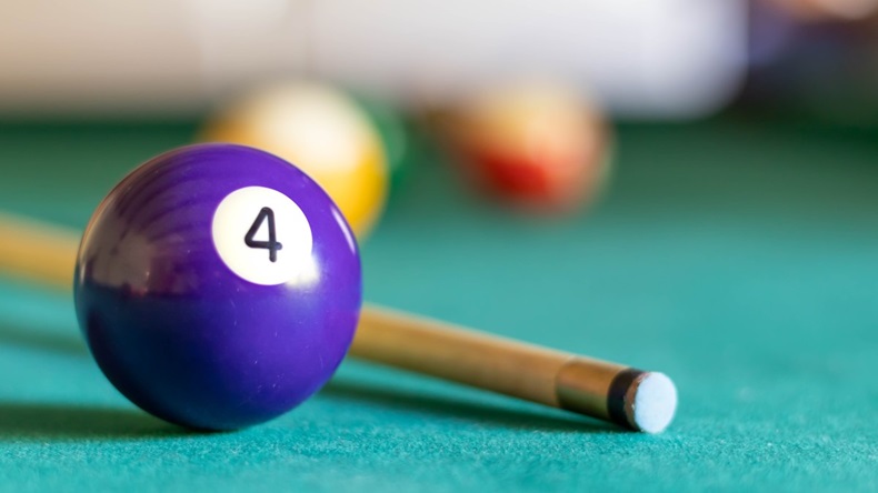 Number 4 Four Pool Ball Cue