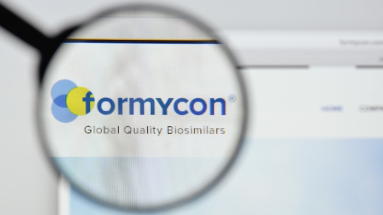 Formycon logo website magnifying glass