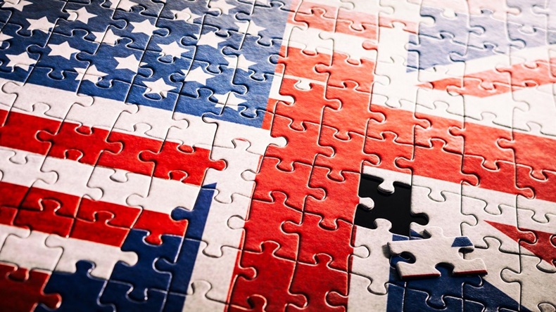 USA and UK flags jigsaw