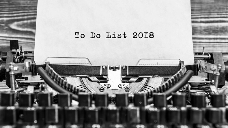 Vintage typewriter with To Do list for 2018